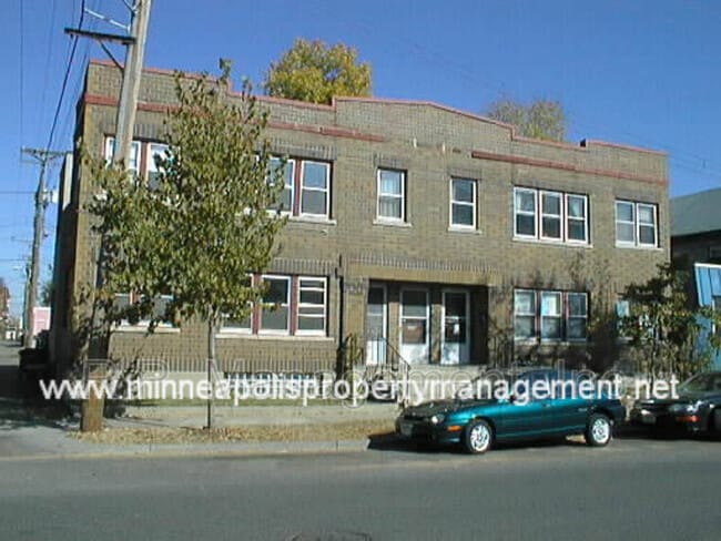 Building Photo - 1434 W 32nd St Unit #1