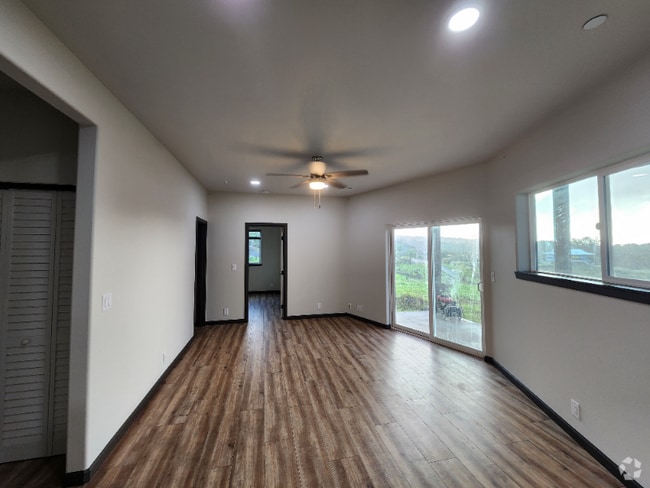 Building Photo - 756 Awalau Rd Rental
