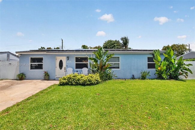 Building Photo - 4311 SW 24th St
