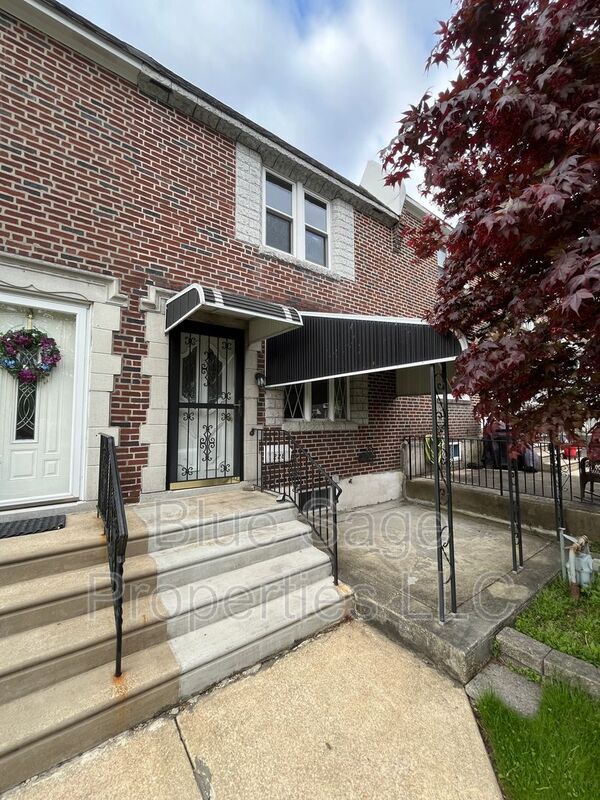 Photo - 228 W Wyncliffe Ave Townhome