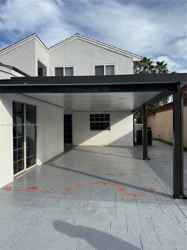 Photo - 17324 NW 63rd Ave