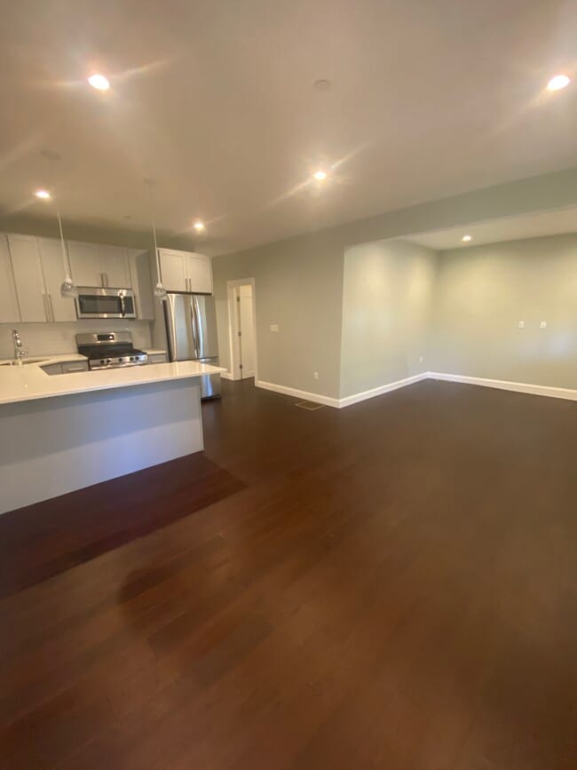 Photo - 11 Bellflower St