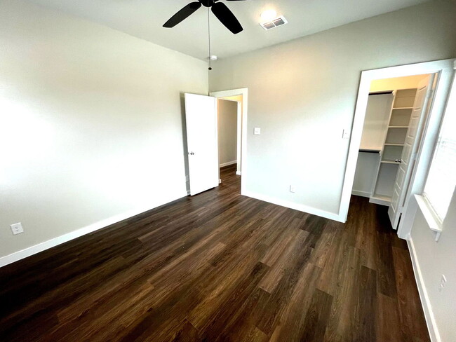 Photo - 1340 Co Rd 1106 Unit 02233