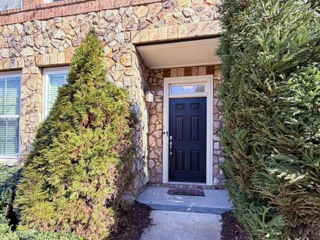 Photo - 831 Bankston Wds Wy