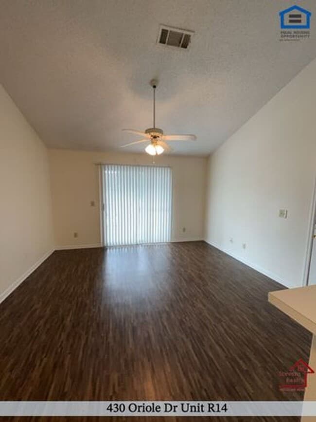 Photo - 430 Oriole Dr