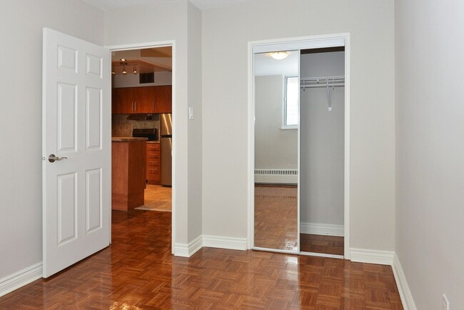 Photo - 230 Oak St Unit 705