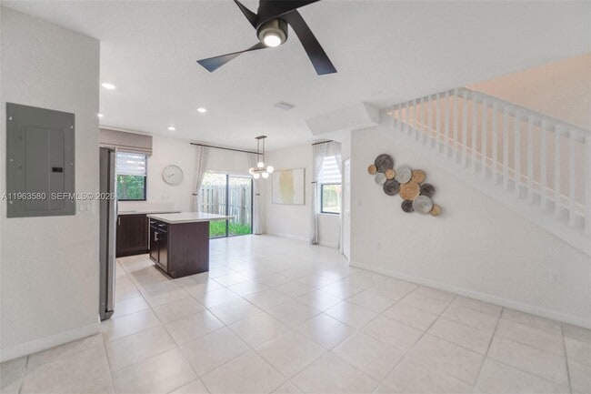 Photo - 20814 NE 5th Ct