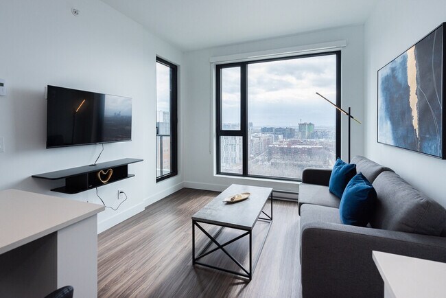 Photo - 1454 Avenue Overdale Unit ID1261822P