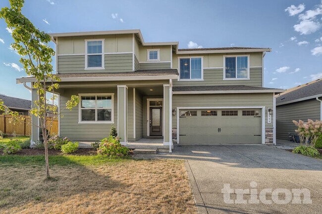 Photo - 884 Sigrist Dr E