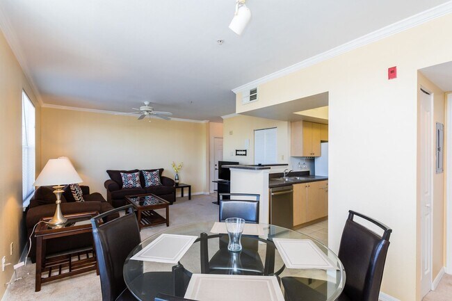 Photo - 770-307 Siena Palm Drive