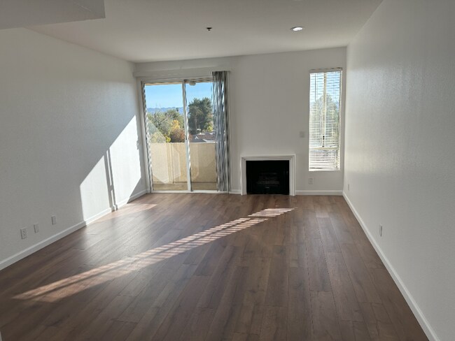 19350 Sherman Way Unit 208