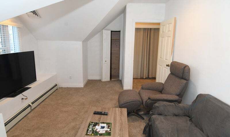 Photo - 9 Weir Ln