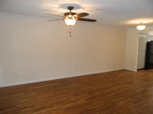 Photo - 7035 Kingsbury Dr