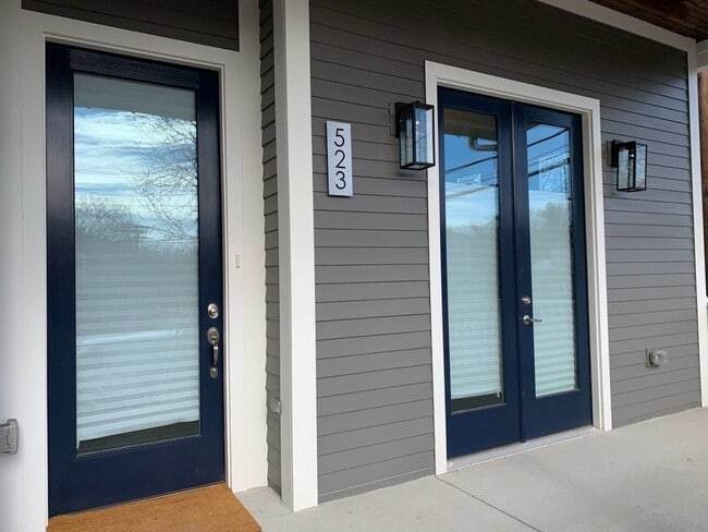 Photo - 4 Bed 3.5 Bath in Edgefield Home