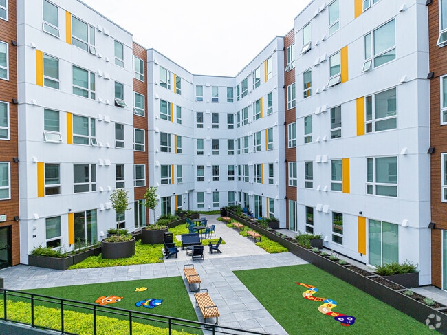 Photo - Watershed Renton