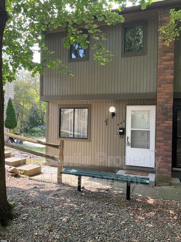 Building Photo - 446 Crosbie Dr Rental