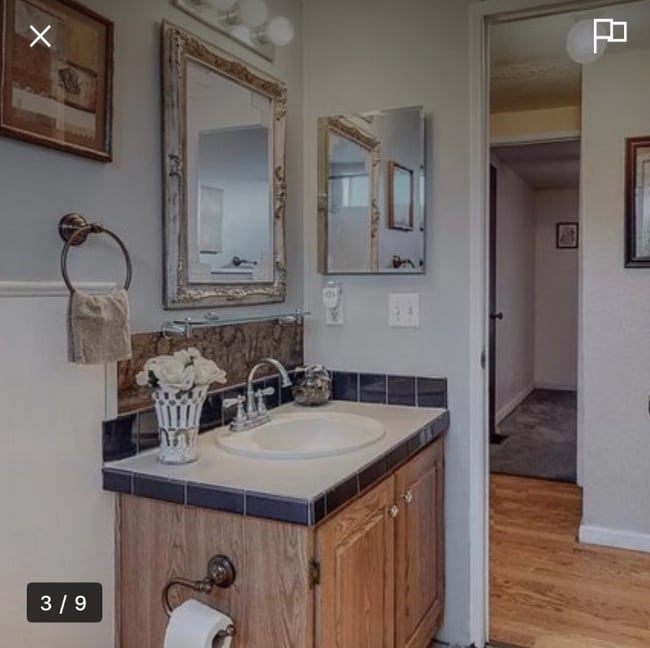 Photo - 545 Montego Dr SE