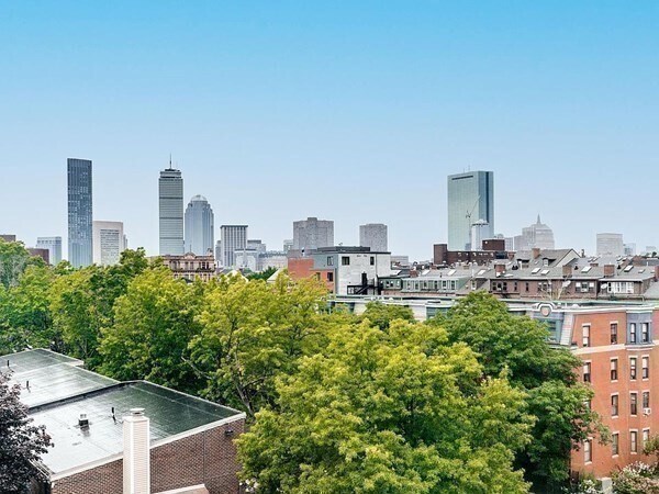 Photo - 70 Northampton St Unidad 404