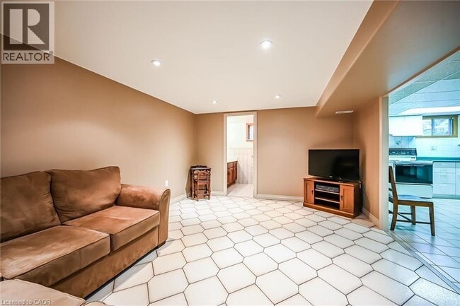 Photo - 132 Howe Ave