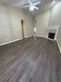 Photo - Upgraded 2 bed/ 2 bath