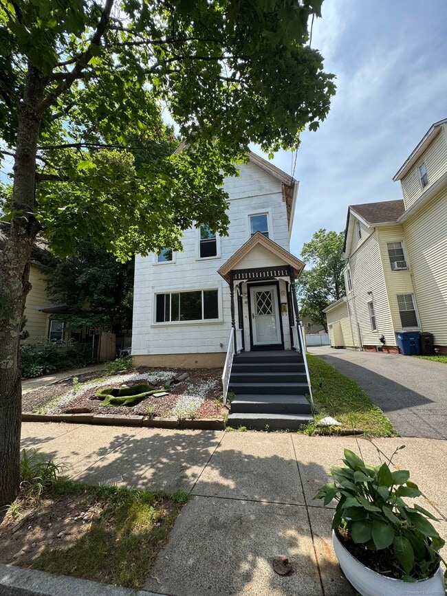 Photo - 86 Dorman St House
