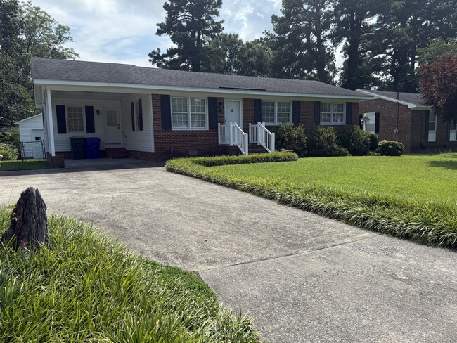 Photo - 2804 Crockett Dr