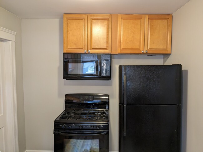 Kitchen appliances - 9 Courtland St Apartments Unit #1