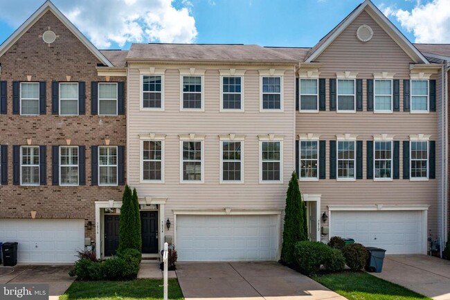 Building Photo - 7814 River Rock Way Rental