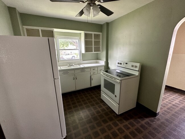 Photo - 1202 8th St