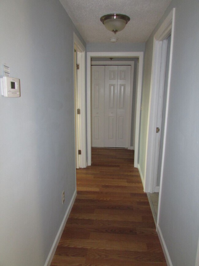 Photo - E4363-2 Unit E4363-2