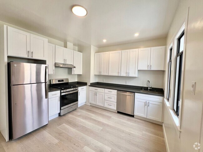 Building Photo - Top Floor 2BR/1BA + Newly Renovated Unit 50 Moulton Rental