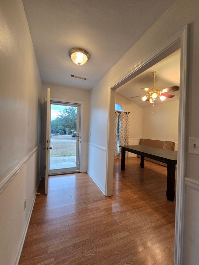 Photo - 5945 Lost Creek Dr