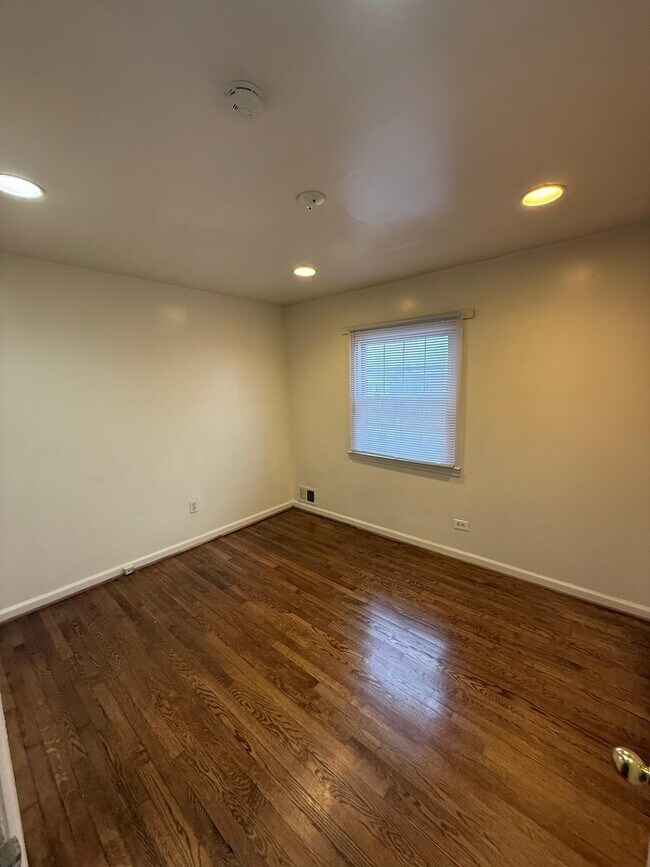 Photo - 7301 Calder Dr