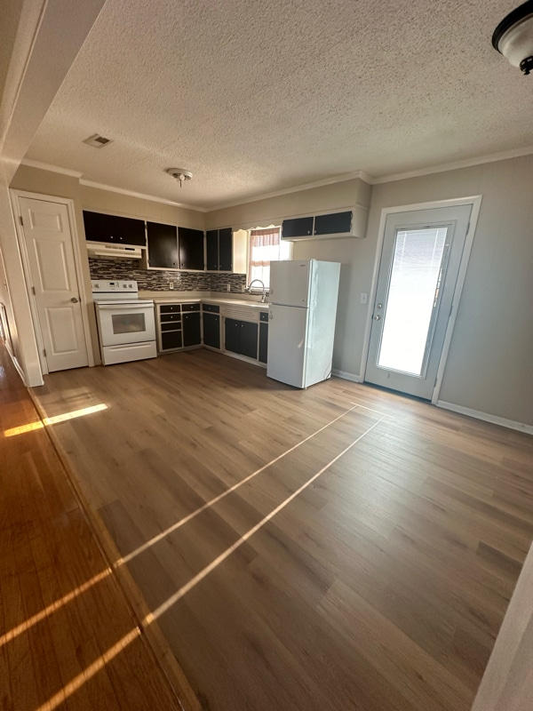 Photo - 4025 Knollbrook Dr NW