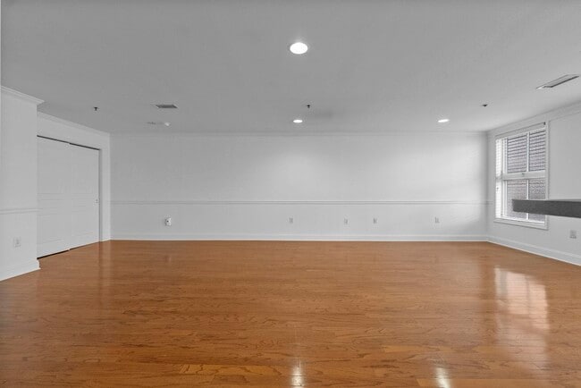 Photo - 812 Grand St Unit 421