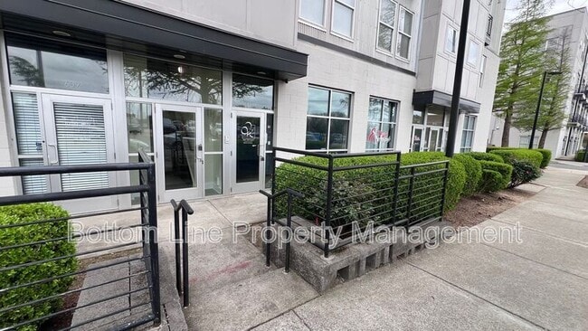 Photo - 621 McNinch St
