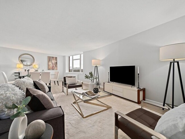 Photo - 280 Boylston St