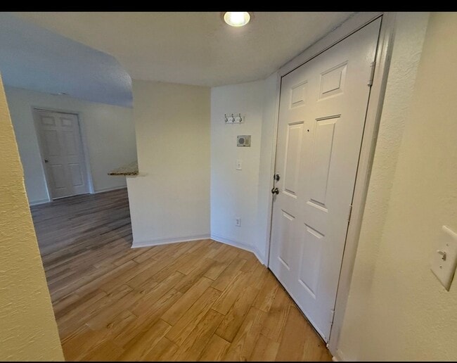 Building Photo - Prime Orlando Location!