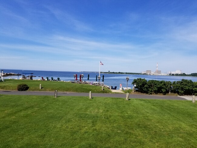 Photo - 11 Valley St