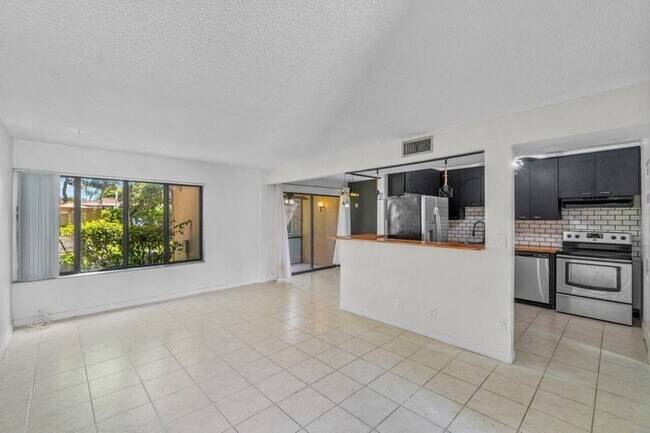 Photo - 1149 NW 13th St