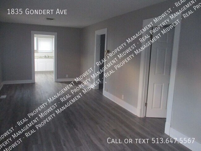 Photo - 1835 Gondert Ave