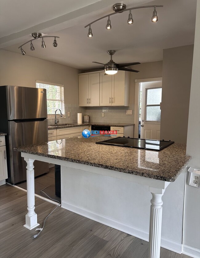 Photo - Great location newly RENOVATED ranch in Brookhaven