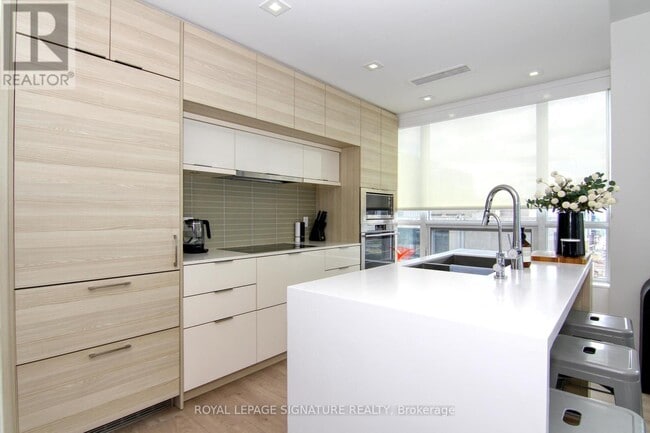 Photo - 88 Scott St Unit 1809