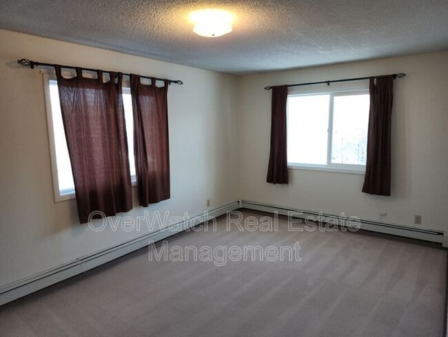 Photo - 1545 Northview Dr Unit F4
