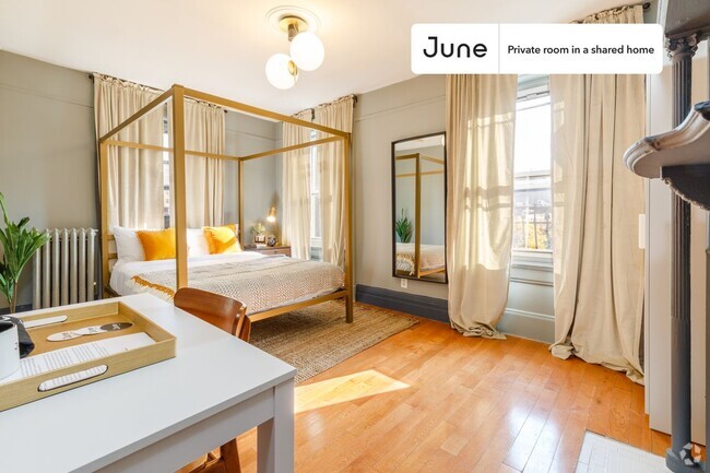 Building Photo - Private bedroom in 4 bed/1 bath Home