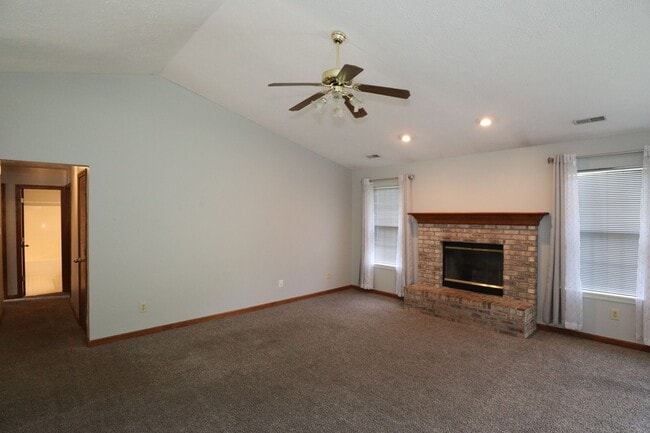 Photo - 3 Bedroom Fishers Rambler!