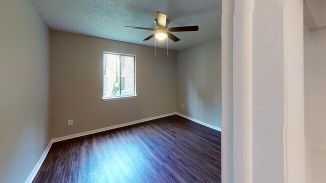 Oakside Apartments