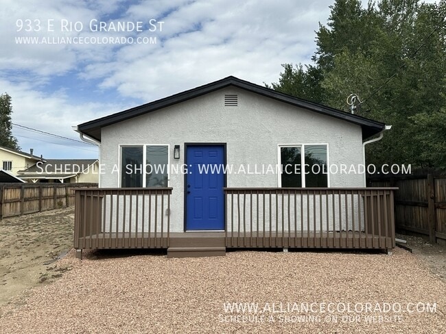 Building Photo - 933 E Rio Grande St