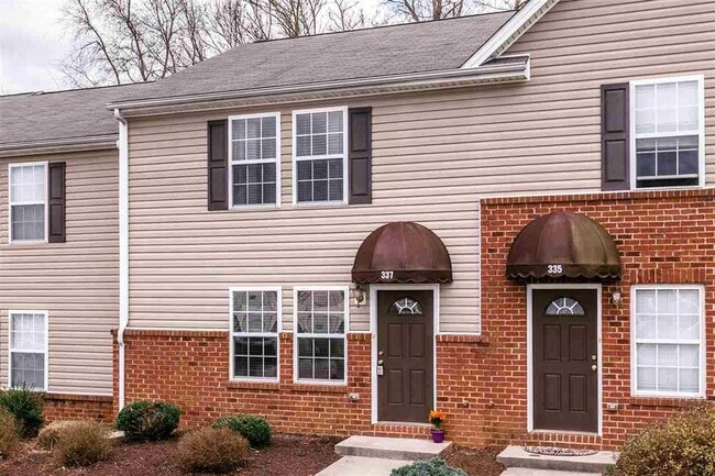 Building Photo - 337 Emerson Ln