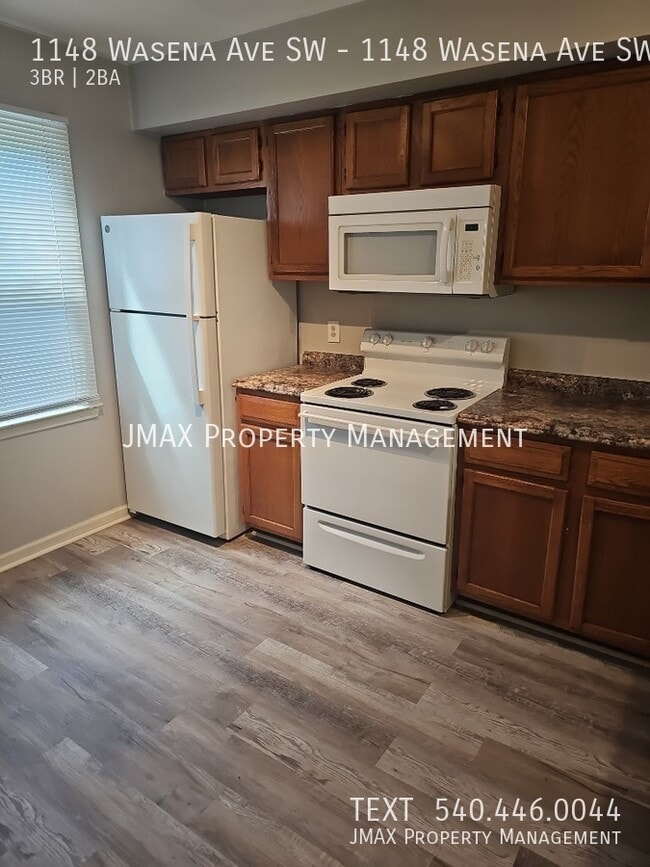 Photo - 1148 Wasena Ave SW Unit 1148 Wasena Ave SW